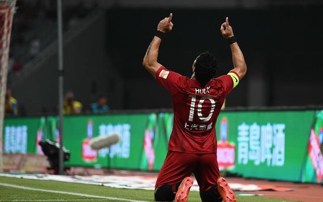 20, 摩纳哥锋线双星联手击溃对手防线  