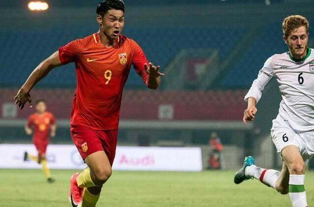 9, 尤文新帅首战排兵布阵引争议  